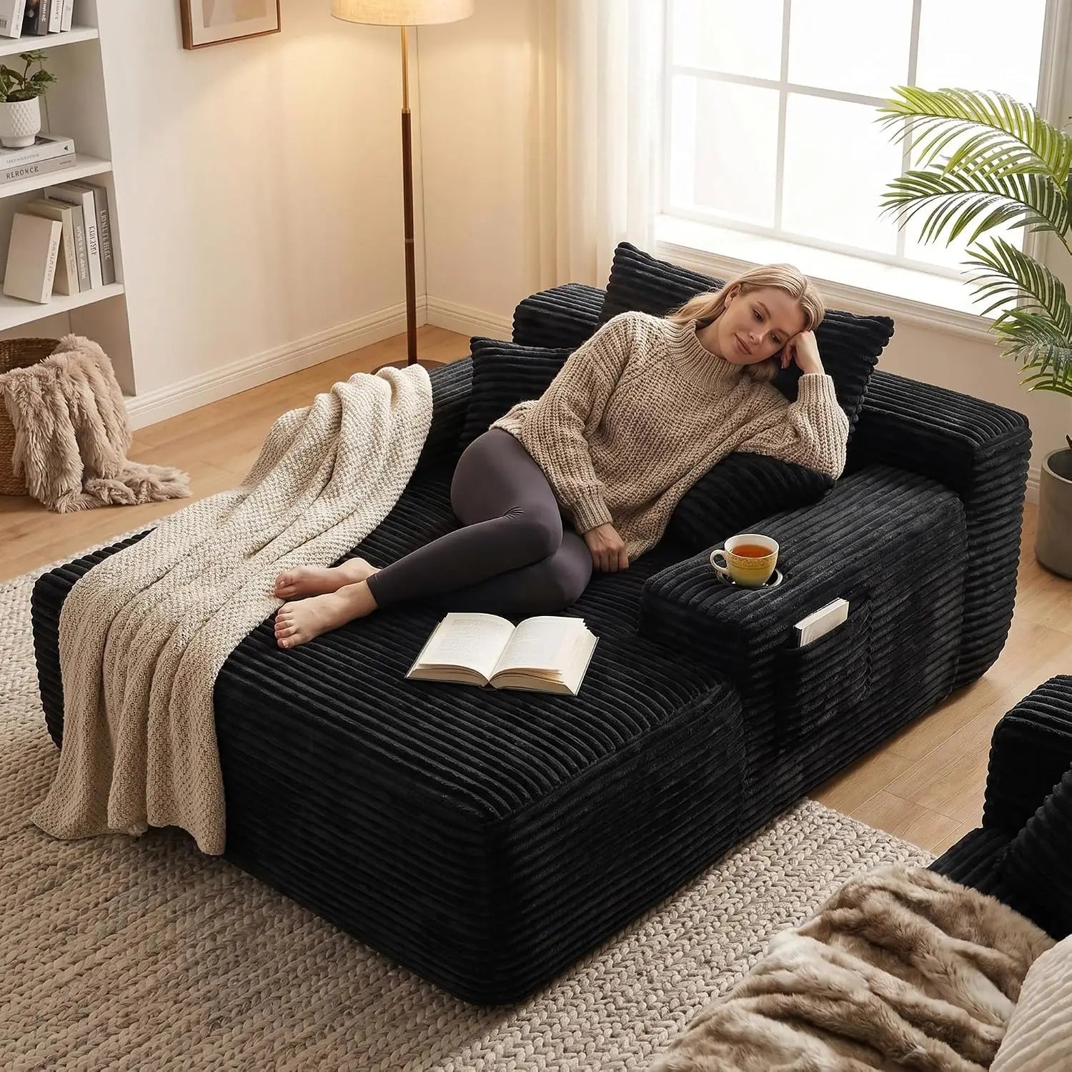 The Calvessa Black Boneless Sofa Bed